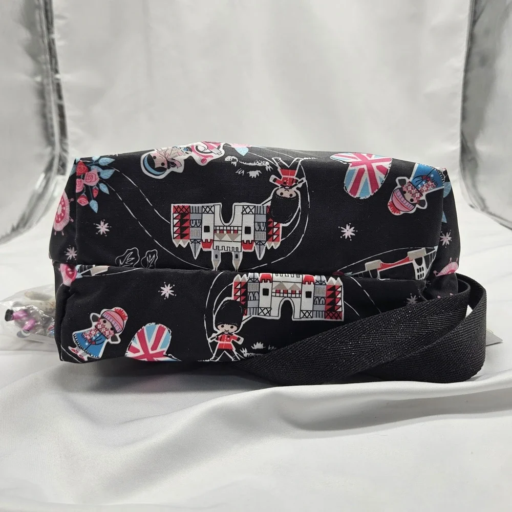 Disney‎ LeSportsac Classic Hobo Sm World Fancy That Uk With Charm And Sm Zip Bag